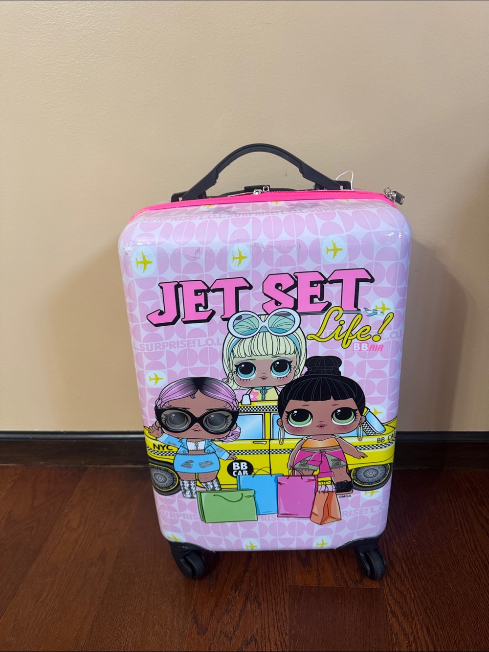 L.O.L. Surprise! Jet Set Life kids carry on luggage